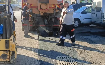 Kadosan  Oto Sanayi Sitemizde Asfalt Çalışmalarımıza Devam Ediyoruz....