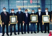 Esnaflarımıza Hizmette 25.yılı Hizmet Beratları 