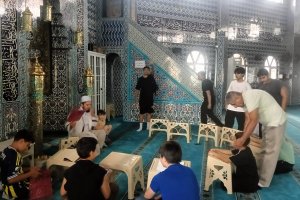 Camimizde Kur’an-ı Kerim eğitimlerimiz devam ediyor....