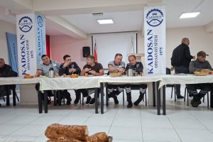 BİZ BÜYÜK BİR AİLEYİZ!