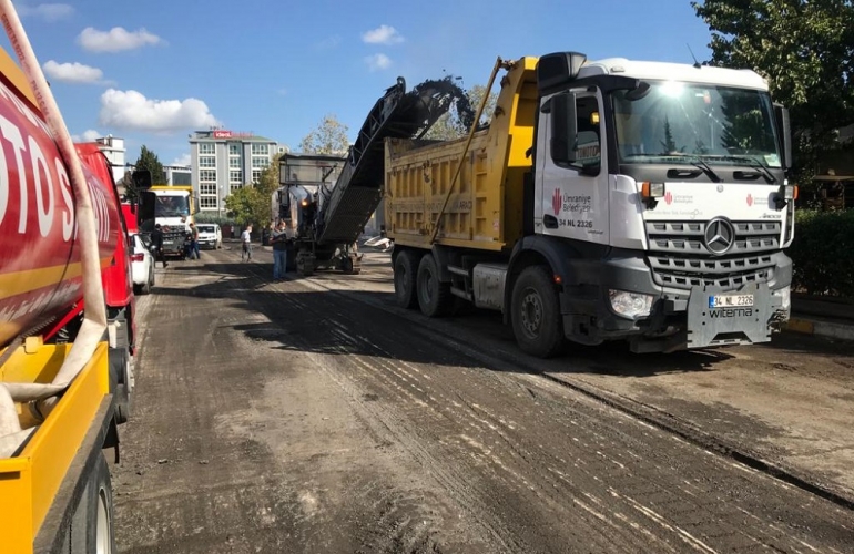 Sanayi sitemizin asfaltlama çalışmalarından görüntüler...